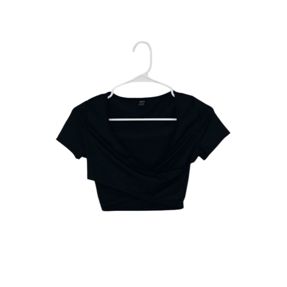 SHEIN Tops - Shein Crop Top Size S in‎ Black